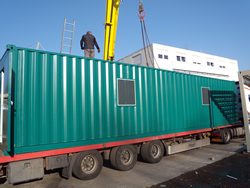 Container für Schaltschrankmontageplatten